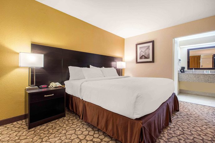 Imagen de la habitación del Hotel Rodeway Inn Santee I-95. Foto 3