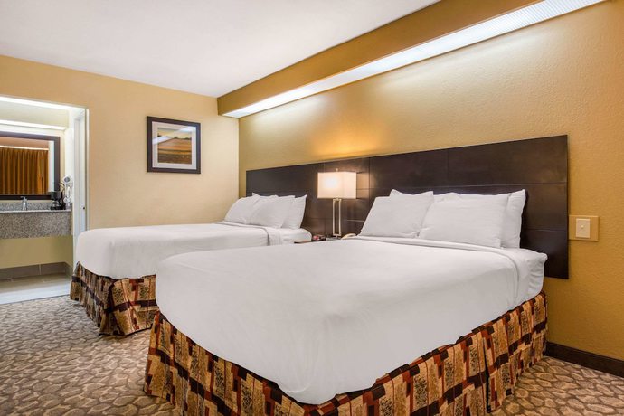 Imagen de la habitación del Hotel Rodeway Inn Santee I-95. Foto 6