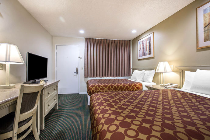 Imagen de la habitación del Hotel Rodeway Inn Santee San Diego East. Foto 5