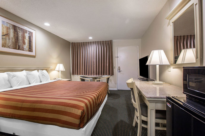 Imagen de la habitación del Hotel Rodeway Inn Santee San Diego East. Foto 7