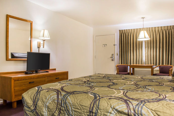 Imagen de la habitación del Hotel Rodeway Inn Silver Creek Inn. Foto 10