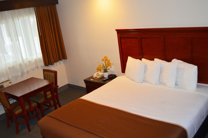 Imagen de la habitación del Hotel Rodeway Inn, South San Francisco. Foto 9