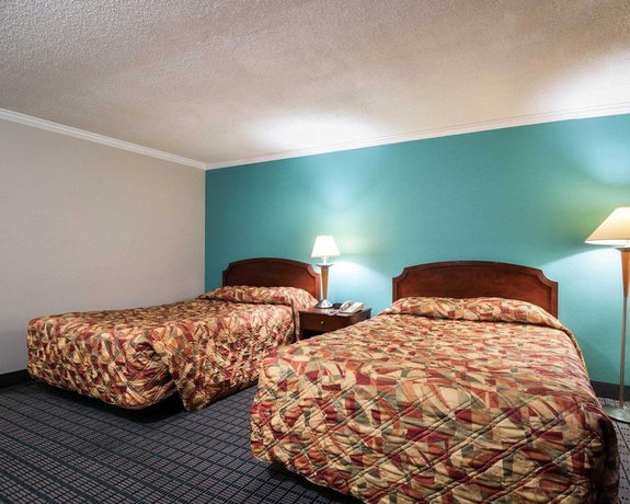 Imagen de la habitación del Hotel Rodeway Inn, Syracuse. Foto 9