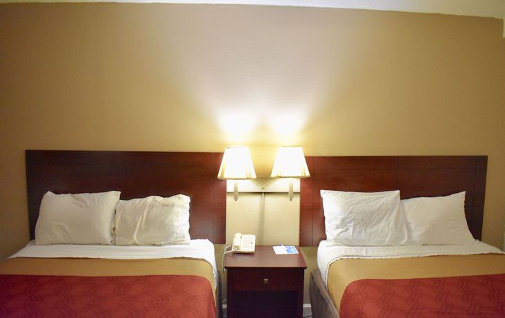 Imagen de la habitación del Hotel Rodeway Inn Terre Haute. Foto 12