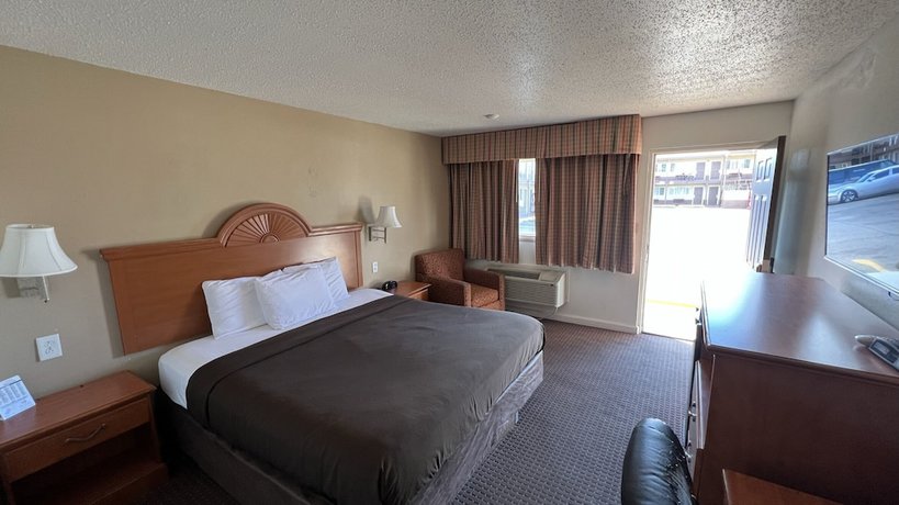 Imagen de la habitación del Hotel Rodeway Inn Terre Haute. Foto 13