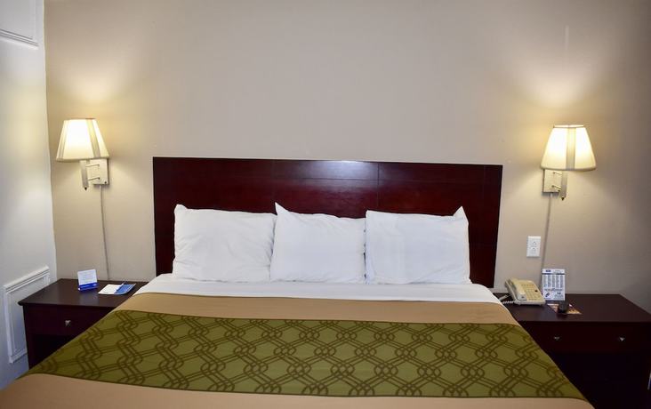 Imagen de la habitación del Hotel Rodeway Inn Terre Haute. Foto 15