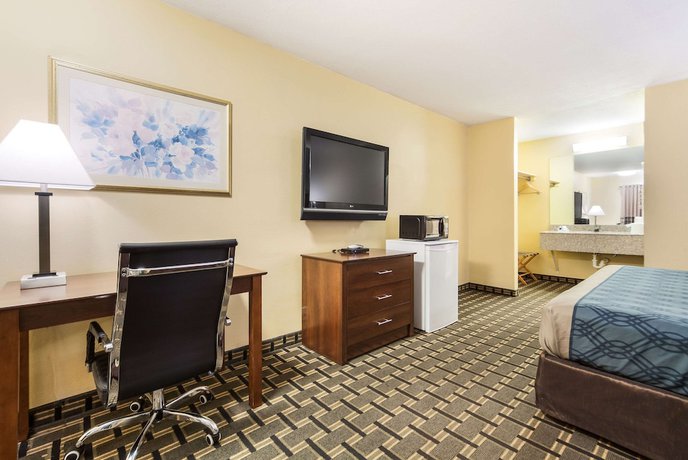 Imagen de la habitación del Hotel Rodeway Inn University District. Foto 17