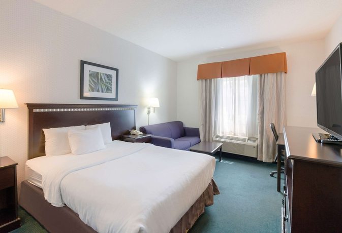 Imagen de la habitación del Hotel Rodeway Inn Urbana Champaign University Area. Foto 12
