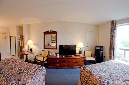 Imagen general del Hotel Rodeway Inn, Utica. Foto 10