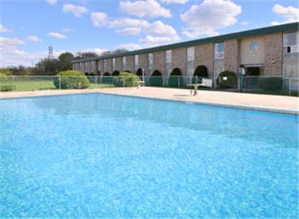 Imagen general del Hotel Rodeway Inn, Utica. Foto 13