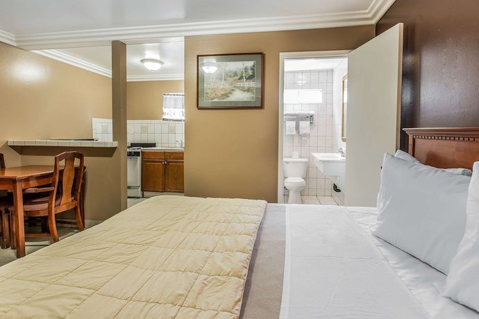 Imagen de la habitación del Hotel Rodeway Inn, Ventura. Foto 11
