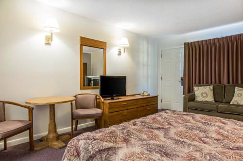 Imagen de la habitación del Hotel Rodeway Inn Waterford. Foto 15
