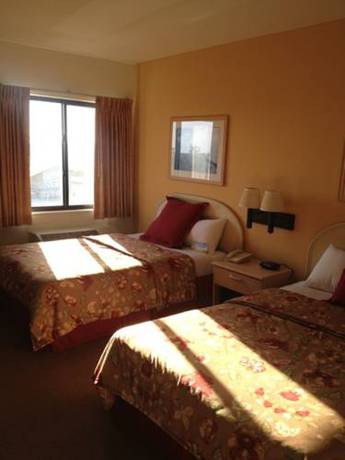 Imagen de la habitación del Hotel Rodeway Inn, Watsonville. Foto 6