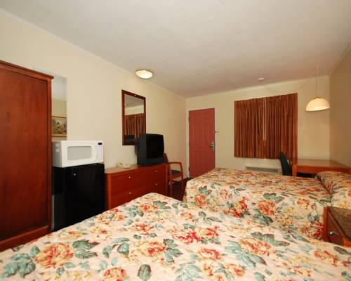 Imagen de la habitación del Hotel Rodeway Inn West Dodge. Foto 4