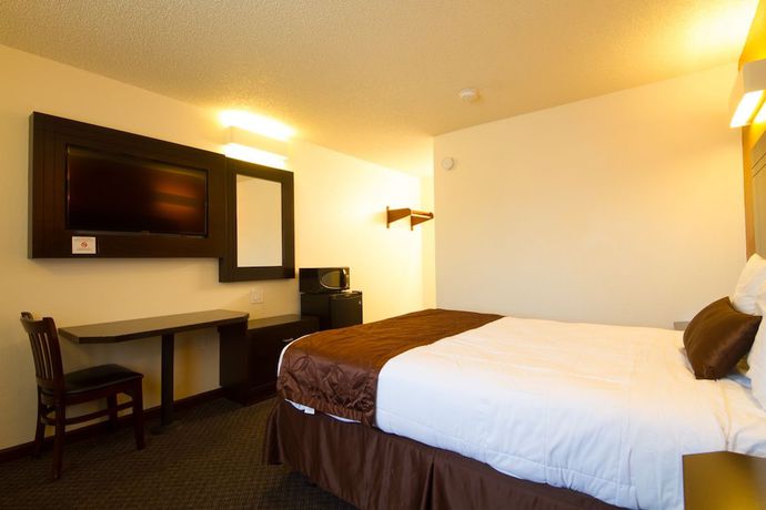Imagen de la habitación del Hotel Rodeway Inn Wine Country. Foto 10