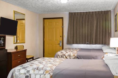 Imagen general del Hotel Rodeway Inn & Suites Branford. Foto 1
