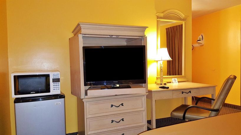 Imagen de la habitación del Hotel Rodeway Inn & Suites Enterprise. Foto 4