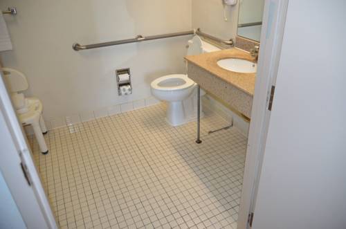 Imagen de la habitación del Hotel Rodeway Inn & Suites, Farragut. Foto 3