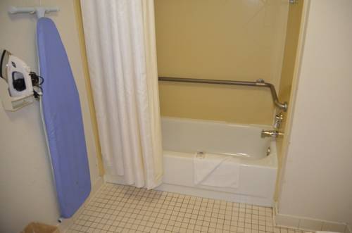 Imagen de la habitación del Hotel Rodeway Inn & Suites, Farragut. Foto 4
