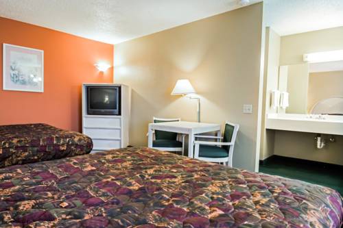 Imagen de la habitación del Hotel Rodeway Inn & Suites Haines City. Foto 11