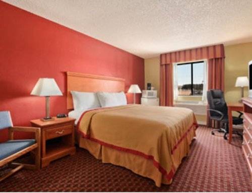 Imagen de la habitación del Hotel Rodeway Inn & Suites Jacksonville. Foto 3