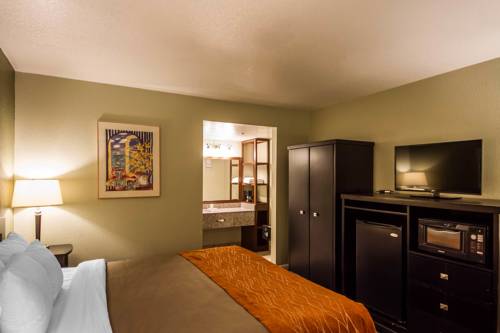 Imagen de la habitación del Hotel Rodeway Inn & Suites Rancho Cordova - Folsom. Foto 3