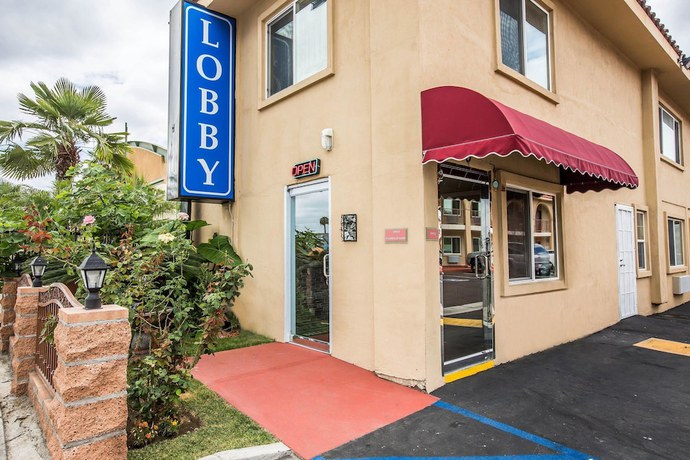 Imagen general del Hotel Rodeway Inn and Suites, Bellflower. Foto 2