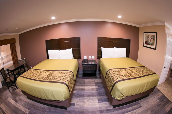 Imagen de la habitación del Hotel Rodeway Inn and Suites, Bellflower. Foto 10