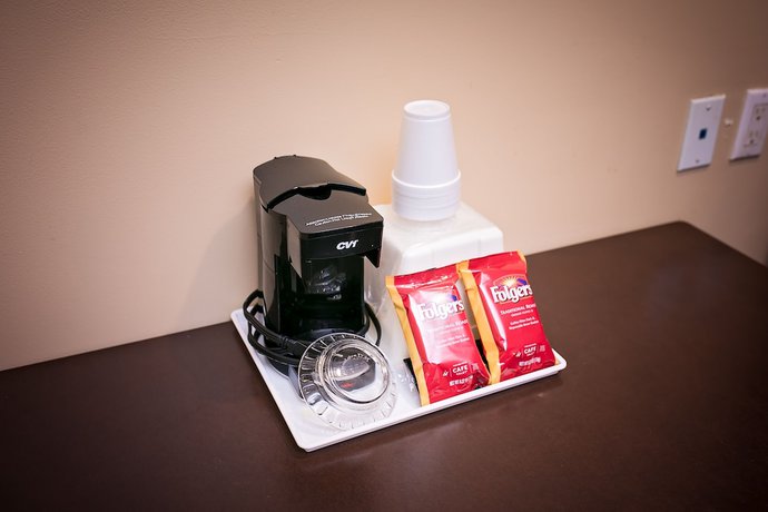 Imagen de la habitación del Hotel Rodeway Inn and Suites, Bellflower. Foto 11