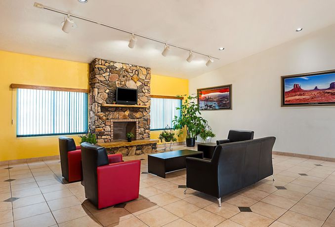 Imagen de los interiores del Hotel Rodeway Inn and Suites, Blanding. Foto 17