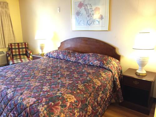 Imagen de la habitación del Hotel Rodeway Inn and Suites, Fife. Foto 15