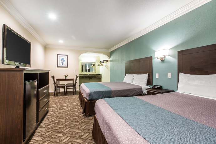 Imagen de la habitación del Hotel Rodeway Inn and Suites, Inglewood. Foto 8
