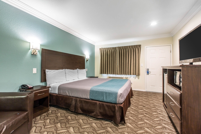 Imagen de la habitación del Hotel Rodeway Inn and Suites, Inglewood. Foto 13