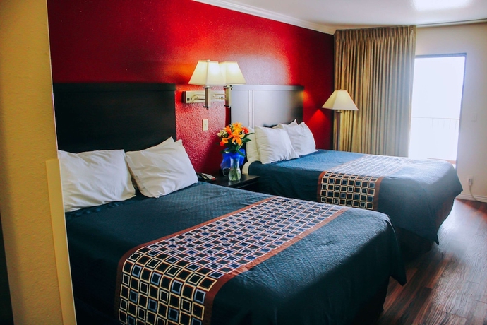 Imagen de la habitación del Hotel Rodeway Inn and Suites, Lake Havasu City. Foto 8
