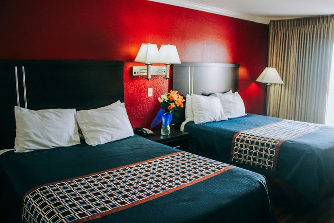Imagen de la habitación del Hotel Rodeway Inn and Suites, Lake Havasu City. Foto 9