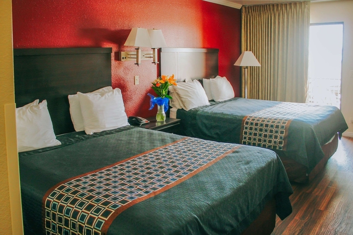 Imagen de la habitación del Hotel Rodeway Inn and Suites, Lake Havasu City. Foto 10