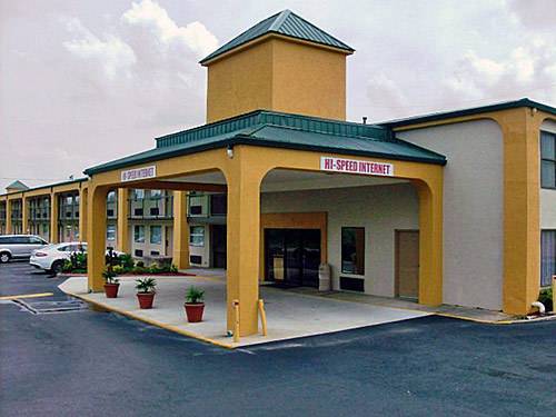 Imagen de la habitación del Hotel Rodeway Inn and Suites, Macon. Foto 2