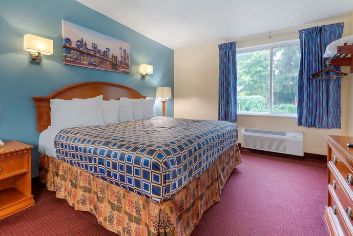 Imagen de la habitación del Hotel Rodeway Inn and Suites New Paltz - Hudson Valley. Foto 9