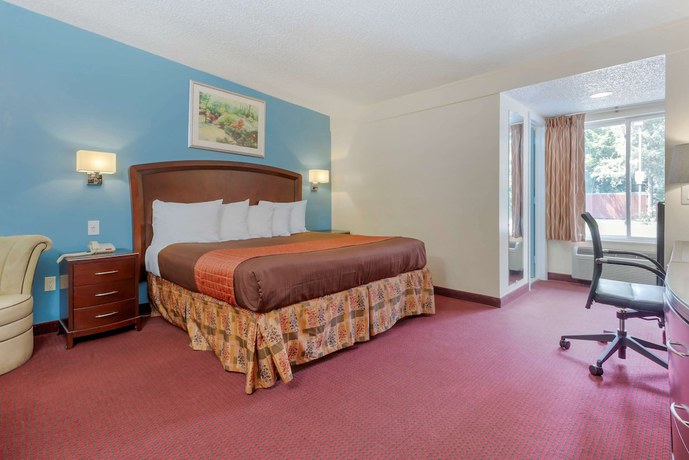 Imagen de la habitación del Hotel Rodeway Inn and Suites New Paltz - Hudson Valley. Foto 11