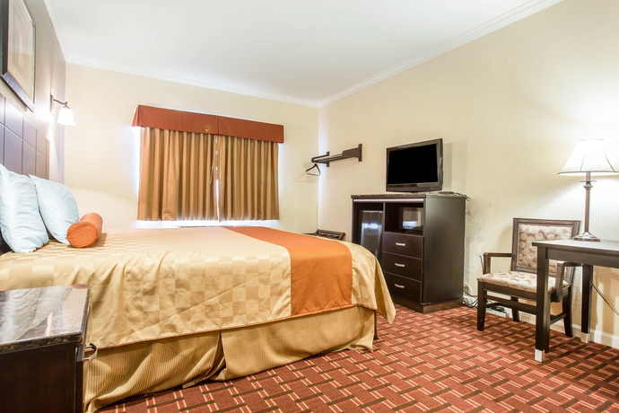 Imagen de la habitación del Hotel Rodeway Inn and Suites Pasadena. Foto 6