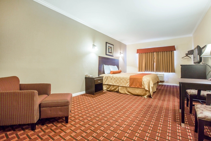 Imagen de la habitación del Hotel Rodeway Inn and Suites Pasadena. Foto 8