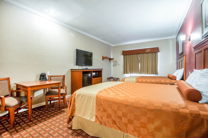 Imagen de la habitación del Hotel Rodeway Inn and Suites Pasadena. Foto 10