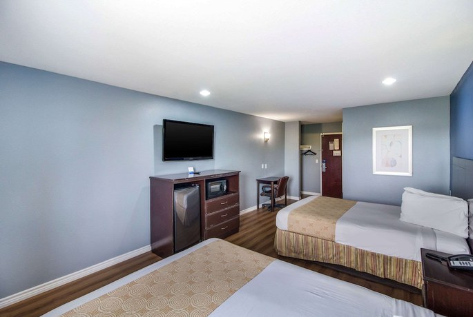 Imagen de la habitación del Hotel Rodeway Inn and Suites Port Arthur - Groves. Foto 10