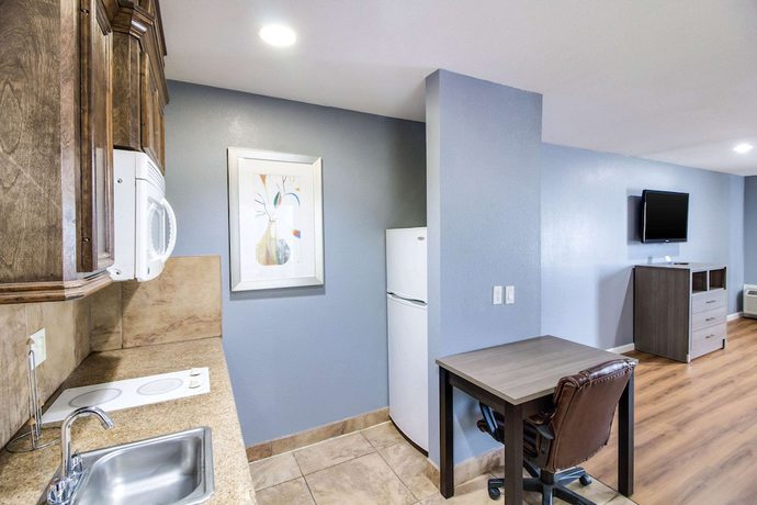 Imagen de la habitación del Hotel Rodeway Inn and Suites Port Arthur - Groves. Foto 18