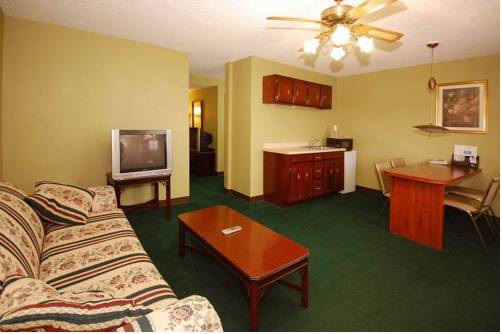Imagen de la habitación del Hotel Rodeway Inn and Suites Smyrna. Foto 15