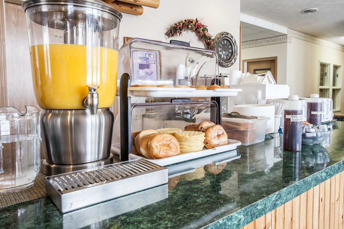 Imagen del bar/restaurante del Hotel Rodeway Inn and Suites Spokane Valley. Foto 7