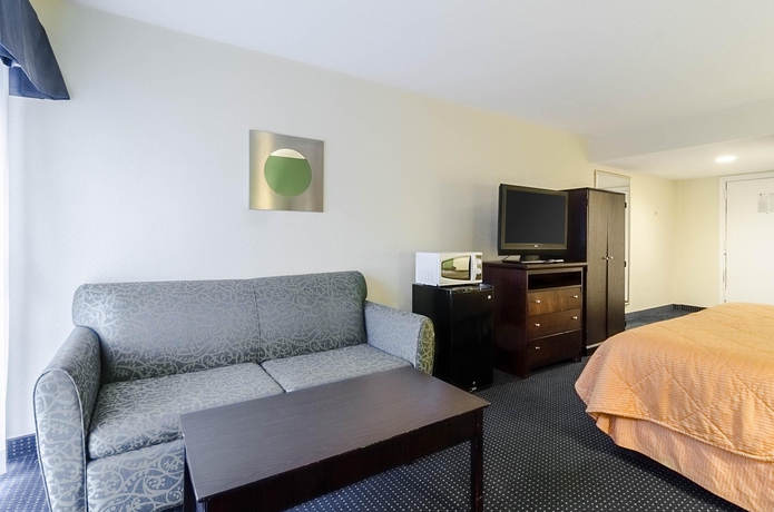 Imagen de la habitación del Hotel Rodeway Inn and Suites Williamsburg Central. Foto 4