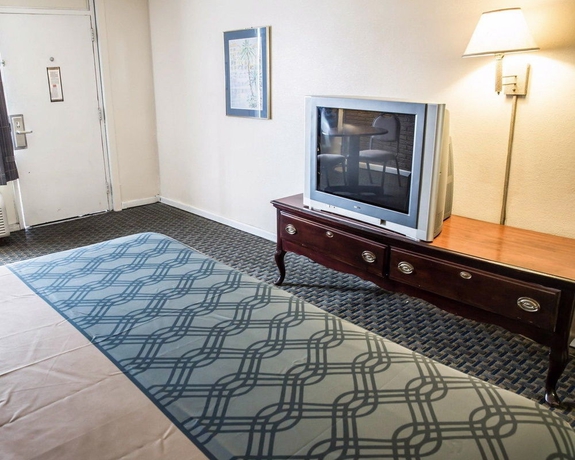 Imagen de la habitación del Hotel Rodeway Inn and Suites Wilmington North. Foto 2
