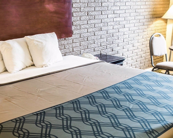 Imagen de la habitación del Hotel Rodeway Inn and Suites Wilmington North. Foto 3