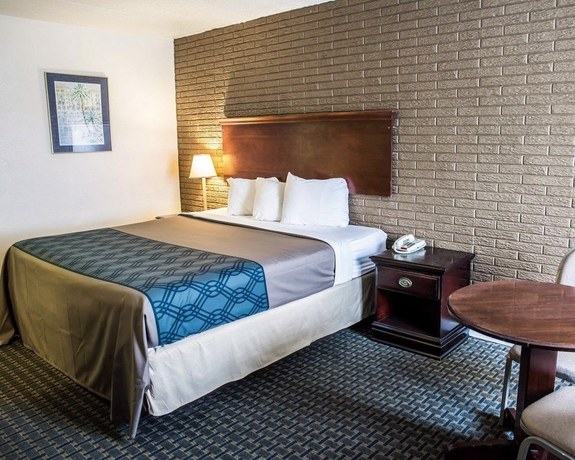 Imagen de la habitación del Hotel Rodeway Inn and Suites Wilmington North. Foto 12